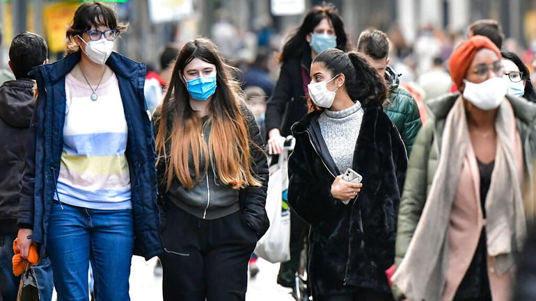 Γερμανία: 2.467 κρούσματα και έξι θάνατοι σε 24 ώρες