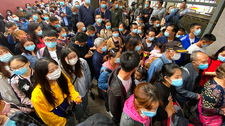 Κίνα: Σε τεστ υποβάλλονται οι κάτοικοι μιας ολόκληρης μητρόπολης μετά τον εντοπισμό κρουσμάτων