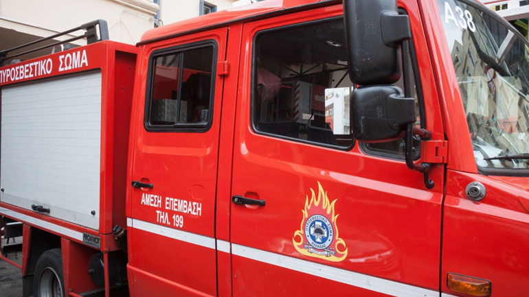 Πυρκαγιά στα Σπάτα Αττικής