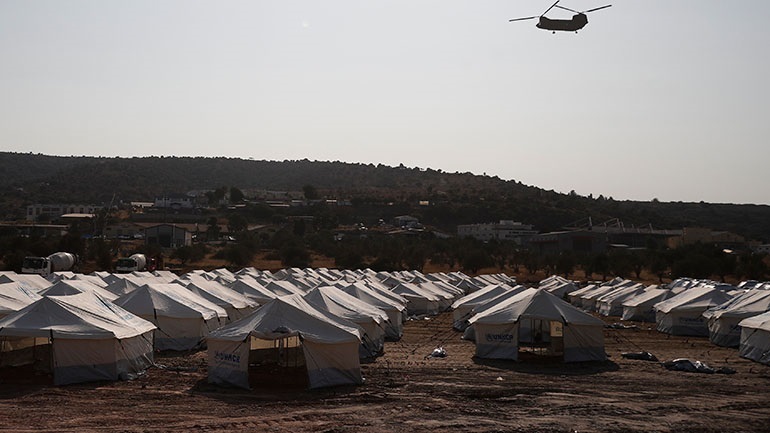 Μυτιλήνη: Αντιμετωπίζονται τα προβλήματα από την κακοκαιρία στον καταυλισμό του Καρά Τεπέ