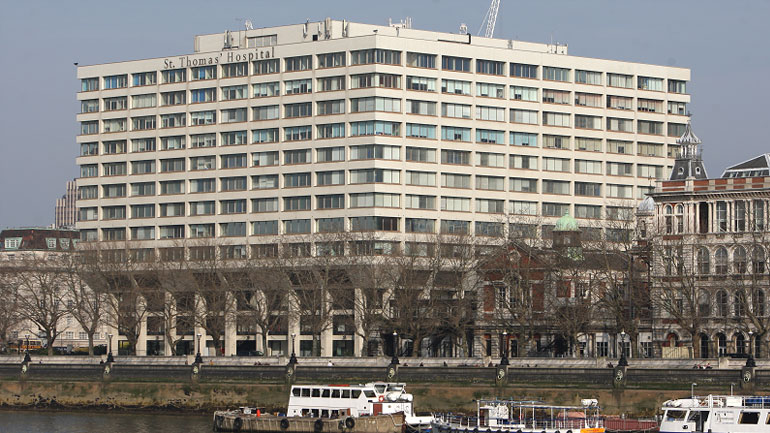 Αίρεται ο αποκλεισμός της περιοχής γύρω από το νοσοκομείο Σεντ Τόμας στο Λονδίνο
