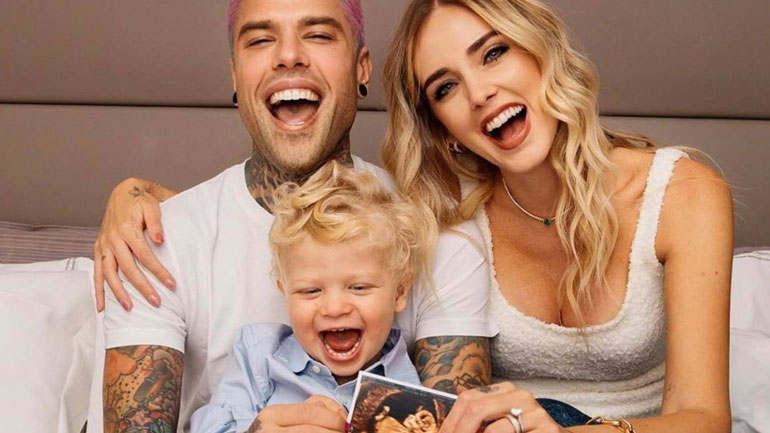 H Chiara Ferragni και ο Fedez αποκάλυψαν το φύλο του μωρού τους με τον πιο γλυκό τρόπο