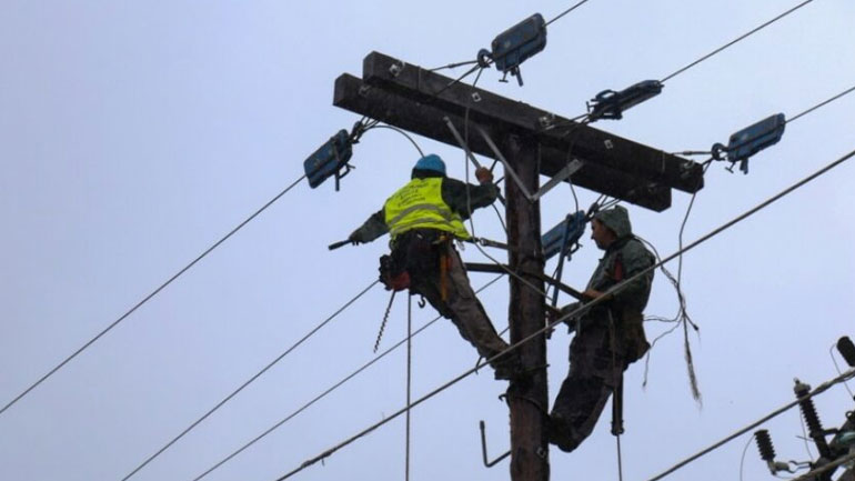 Διακοπές ρεύματος σε περιοχές της Αττικής λόγω κακοκαιρίας