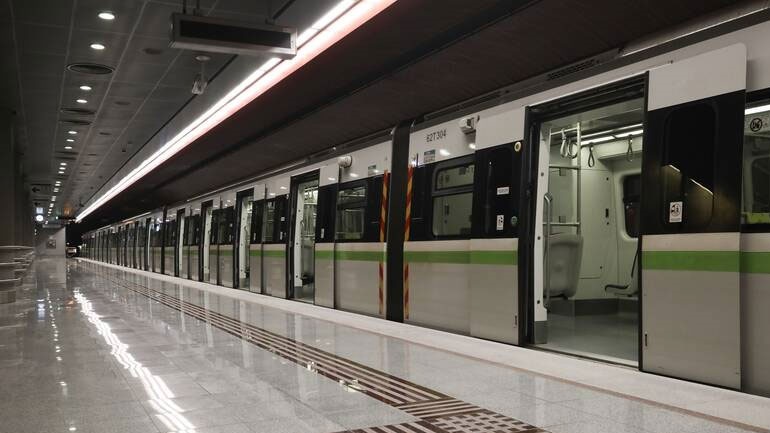 Κανονικά θα λειτουργήσουν την Πέμπτη μετρό, τραμ, ηλεκτρικός