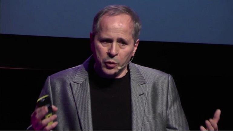 Ιταλός καθηγητής ιολογίας: Πιθανό ένα lockdown τα Χριστούγεννα