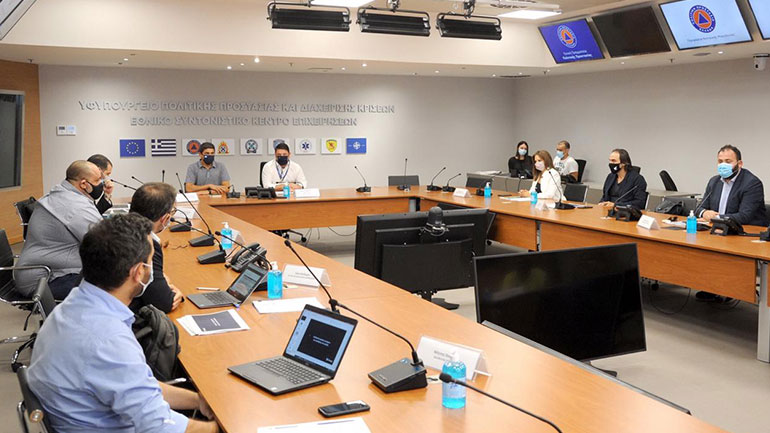 Σύσκεψη Αυγενάκη – Χαρδαλιά – Super League 1 για την επιστροφή φιλάθλων στα γήπεδα