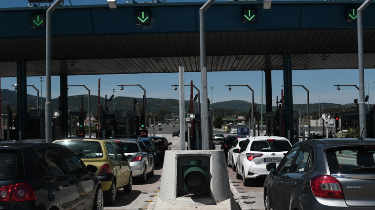 Με έναν e-pass η διέλευση των αυτοκινήτων από τα διόδια – Αλλαγές από τις 4 Νοεμβρίου