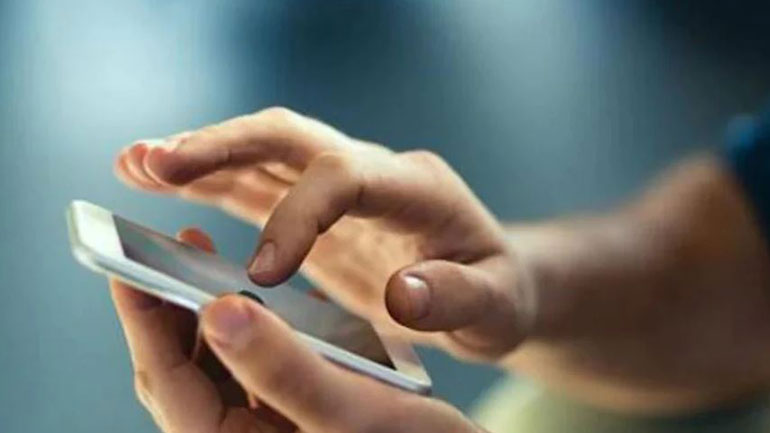 ΠΡΟΣΟΧΗ: Μην απαντάτε στα μηνύματα από το 54122