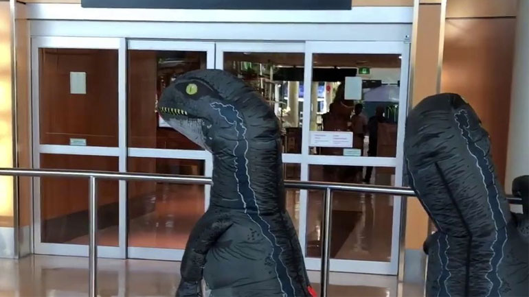 Ξεχωριστή υποδοχή στο αεροδρόμιο