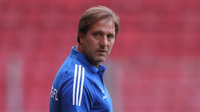 Μαρτίνς: «Όποιος σκέφτεται τη Μαρσέιγ, δεν θα παίξει με τους Γάλλους»