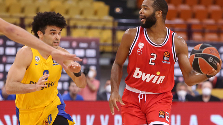 Tρίτη συνεχόμενη νίκη για τον Ολυμπιακό, 85-82 την Μακάμπι με buzzer beater του Χάρισον