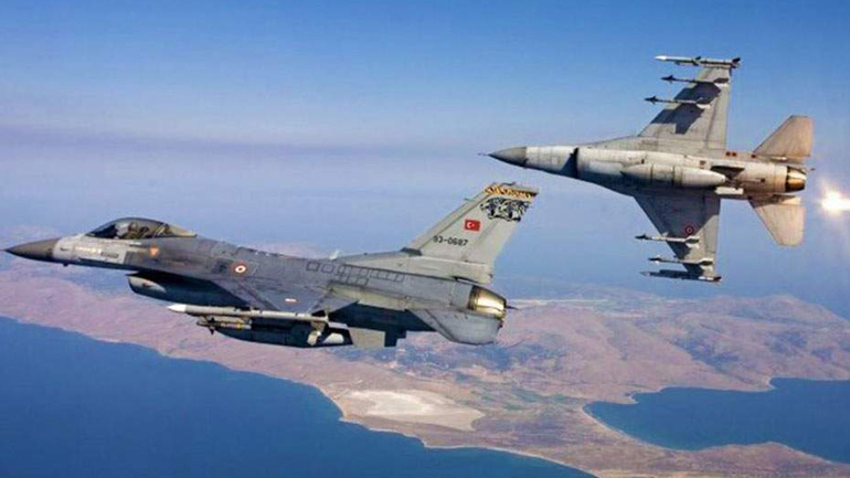 Τουρκικά F-16 πραγματοποίησαν υπερπτήση πάνω από τις Οινούσσες