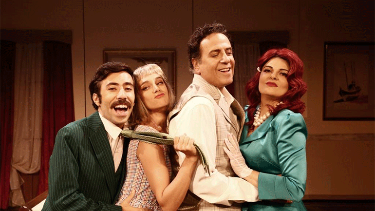 «Ο Κλέαρχος, η Μαρίνα και ο Κοντός» σε σκηνοθεσία Χάρη Ρώμα στο Θέατρο Αλάμπρα