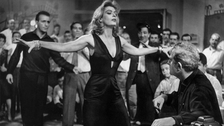 Εκατό χρόνια Μελίνα Μερκούρη – Στον κινηματογράφο με ηλεκτρισμό…