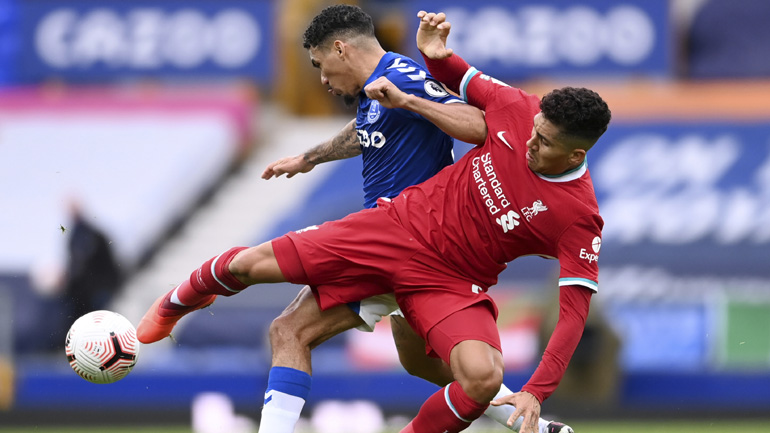 Άφησε βαθμούς στο «Γκούντισον Παρκ» η Λίβερπουλ, 2-2 με την Έβερτον