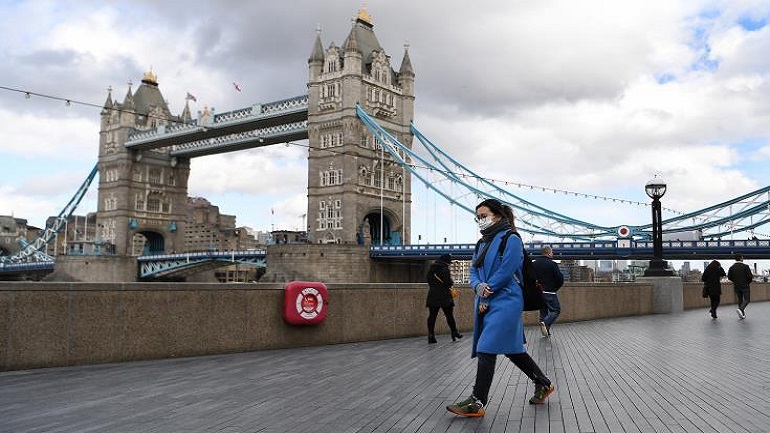 Βρετανία: Σχεδόν 17.000 κρούσματα κορωνοϊού και 67 θάνατοι σε 24 ώρες