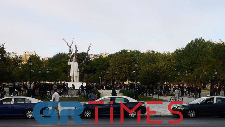 Αντιφασιστική συγκέντρωση στο κέντρο της Θεσσαλονίκης