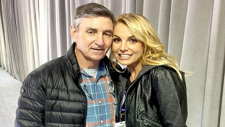 Συνεχίζεται η δικαστική διαμάχη της Britney Spears με τον πατέρα της – Διευρύνει τη νομική της ομάδα