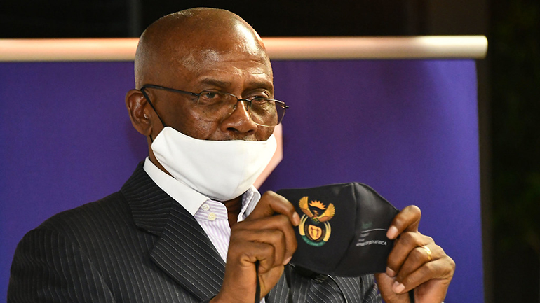 Νότια Αφρική: Ο υπουργός Υγείας Ζουέλι Εμκίζε μολύνθηκε από τον κορωνοϊό