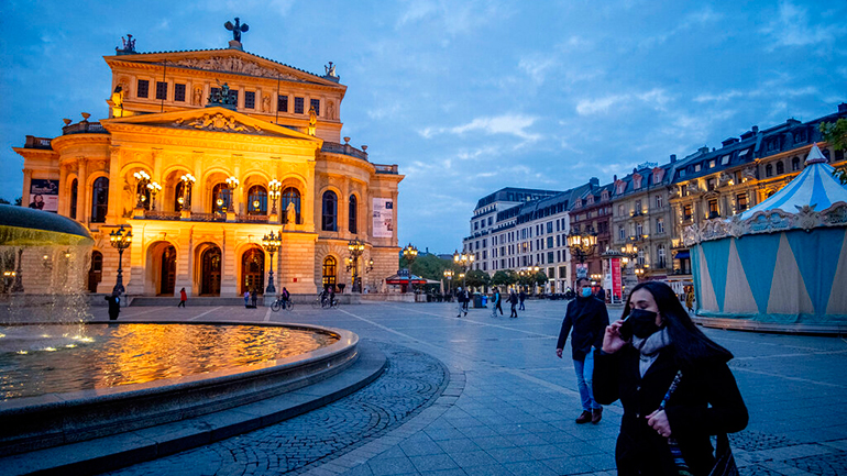 Γερμανία: 4.325 κρούσματα και 12 θάνατοι σε 24 ώρες