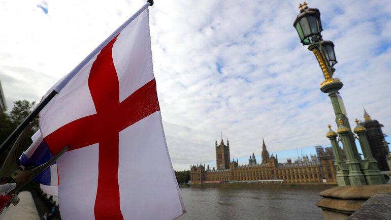 Βρετανία: «Η πόρτα είναι μισάνοιχτη, κάντε μερικές παραχωρήσεις για να επιτευχθεί συμφωνία»