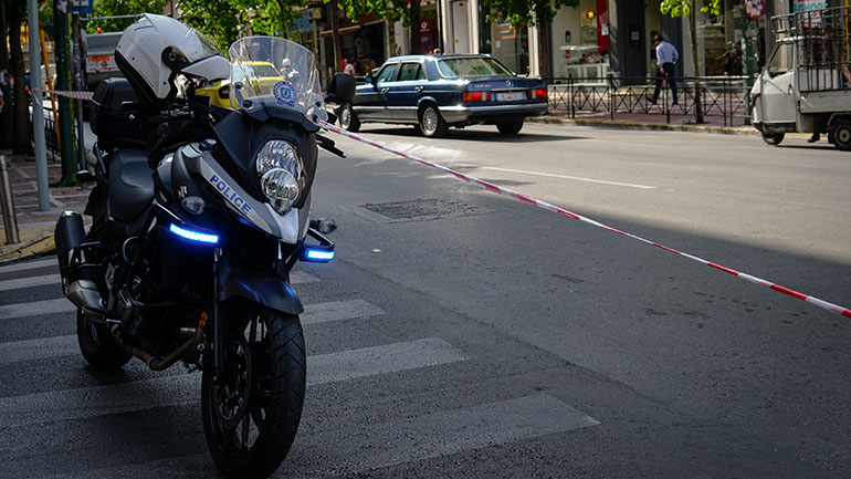 Θεσσαλονίκη: Τραυματισμός δικυκλιστή αστυνομικού σε επεισοδιακή σύλληψη διακινητή