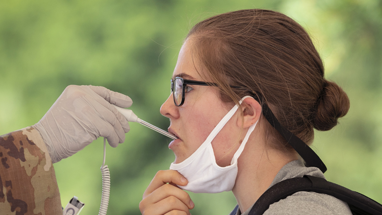 ΠΟΥ: Ευρώπη και Βόρεια Αμερική να μάθουν από την Ασία για την Covid-19