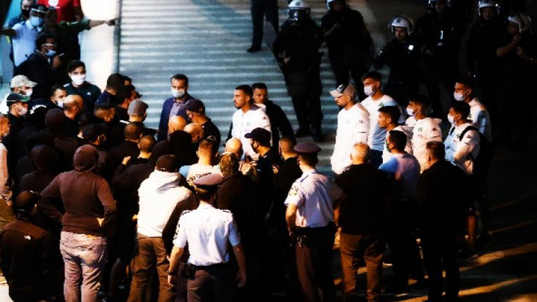 Συνοδεία… των ΜΑΤ επέστρεψε ο Παναθηναϊκός από το Ηράκλειο