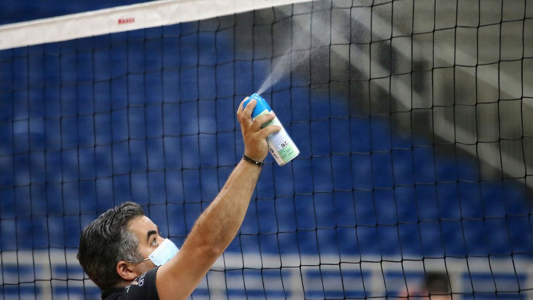 Βόλεϊ: Θετικοί στον κορωνοϊκό τέσσερις παίκτες της ΑΕΚ