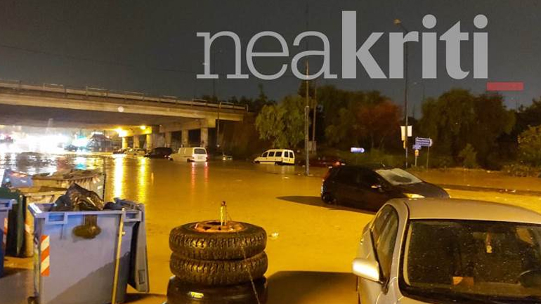 Προβλήματα από την κακοκαιρία στο Ηράκλειο Προβλήματα από την κακοκαιρία στο Ηράκλειο