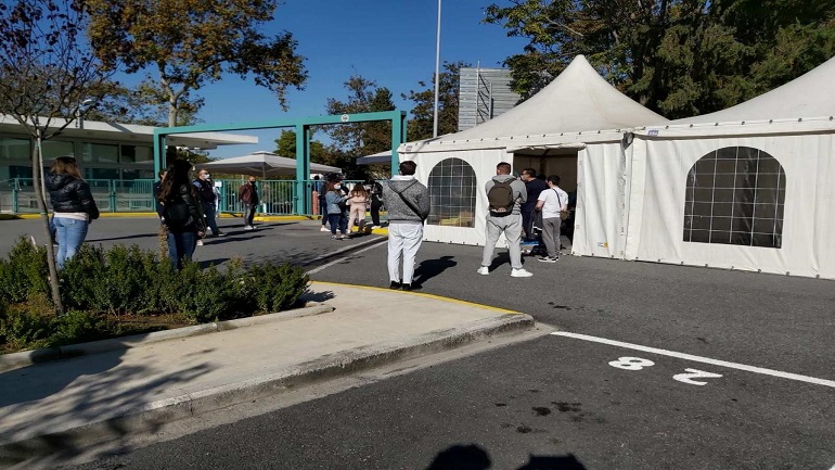 1.500 rapid tests στάλθηκαν χθες βράδυ στο ΑΧΕΠΑ