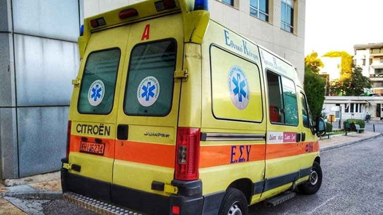 Θεσσαλονίκη: Νεκρός οδηγός ΙΧ έπειτα από σύγκρουση με φορτηγό