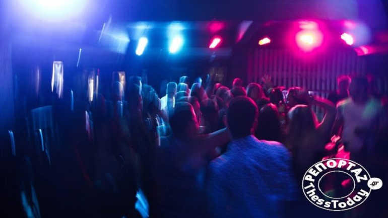 Πάρτι… κορωνοϊού σε ταράτσες της Θεσσαλονίκης