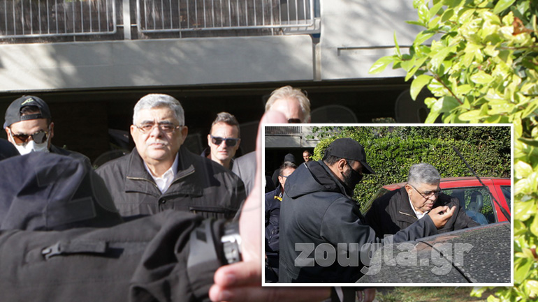 Στη ΓΑΔΑ ο Μιχαλολιάκος και τα στελέχη της Χρυσής Αυγής