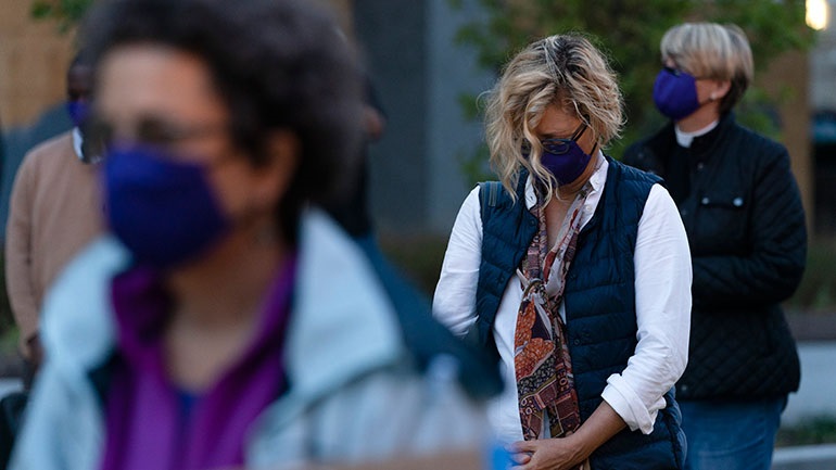 Ένα μέρος της Ευρώπης οχυρώνεται κατά του κορωνοϊού