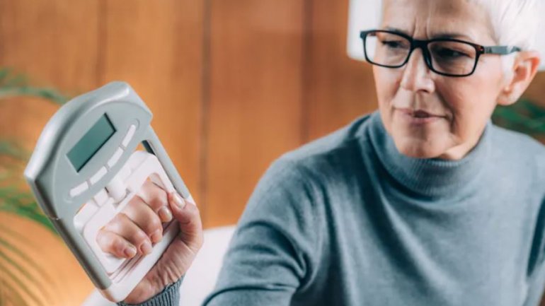 Τι δείχνει η δύναμη της λαβής