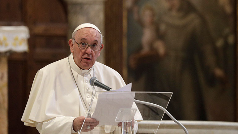 Ιστορικό μήνυμα ανοχής του Πάπα για τα ομόφυλα ζευγάρια