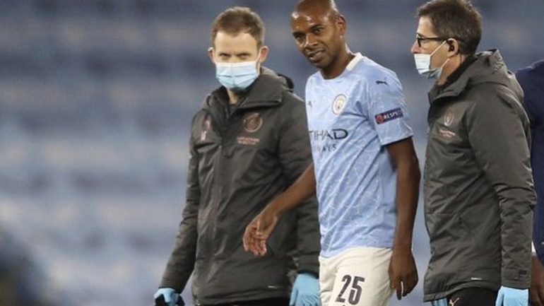 Μάντσεστερ Σίτι: Έξι εβδομάδες εκτός ο Φερναντίνιο