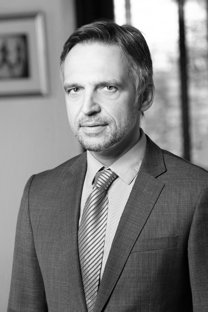 Γιάννης Τσιρίκος