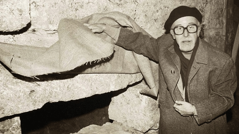 Μανόλης Ανδρόνικος – Ένας από τους σπουδαιότερους Έλληνες αρχαιολόγους