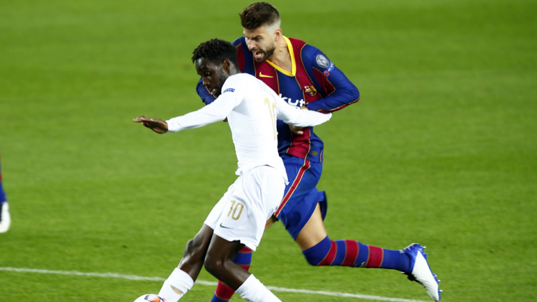 Πικέ: «Το νέο στάδιο πρέπει να έχει το όνομα του Μέσι!»