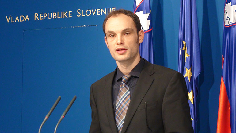 Θετικός στον Covid-19 ο υπουργός Εξωτερικών της Σλοβενίας