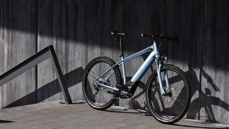 Δύο καινούρια ηλεκτρικά ποδήλατα από την BMW