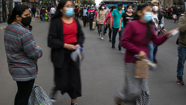 Περού: Μετά από έξι μήνες ο αριθμός των ημερήσιων θανάτων από κορωνοϊό έπεσε κάτω από 50