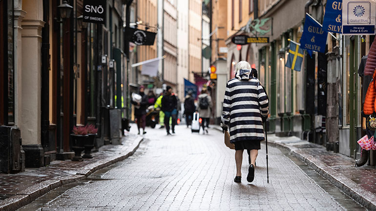 Παρά την άνοδο των κρουσμάτων κορωνοϊού, η Σουηδία δεν αλλάζει στρατηγική Παρά την άνοδο των κρουσμάτων κορωνοϊού, η Σουηδία δεν αλλάζει στρατηγική