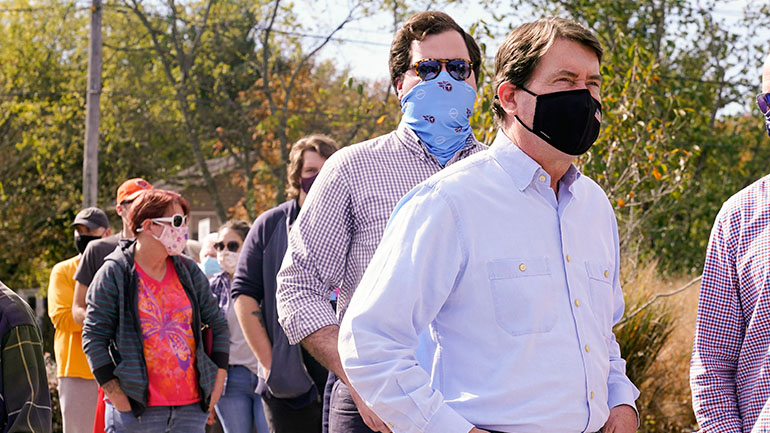 Εκλογές στις ΗΠΑ: Τα ταχυδρομεία διαβεβαιώνουν για την έγκαιρη διαχείριση και διανομή των επιστολικών ψήφων Εκλογές στις ΗΠΑ: Τα ταχυδρομεία διαβεβαιώνουν για την έγκαιρη διαχείριση και διανομή των επιστολικών ψήφων