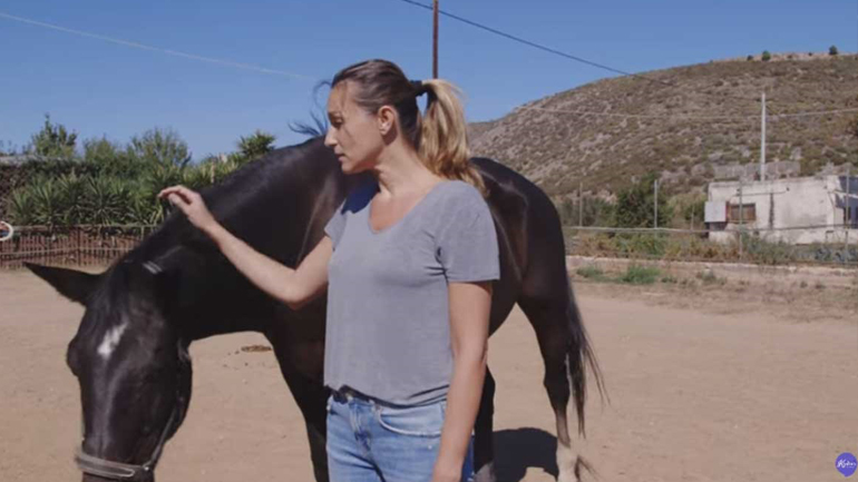 Κάτια Ζυγούλη: Πήγε για ψυχοθεραπεία με άλογα και μοιράζεται την εμπειρία της μέσα από ένα βίντεο!