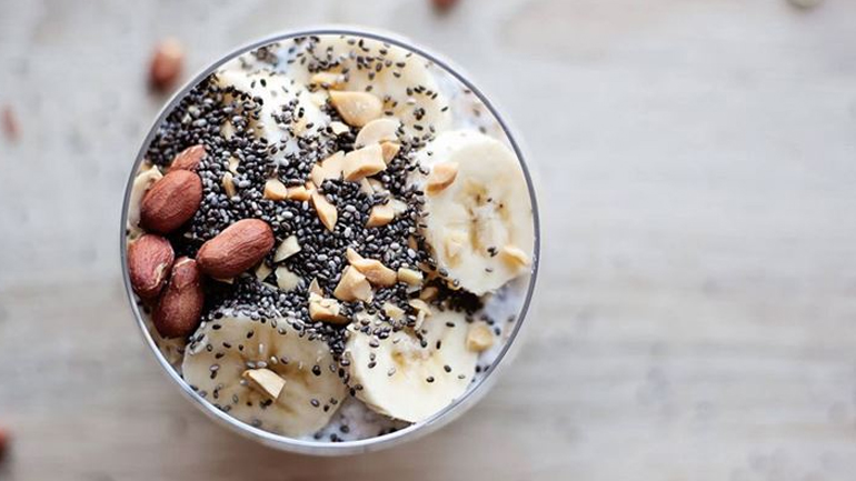 4 πολύ καλοί λόγοι για να εντάξουμε τους σπόρους Chia στη διατροφή μας