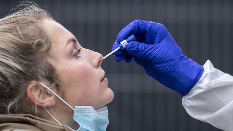 Covid-19: Περισσότεροι από 10.000 οι νεκροί στη Γερμανία