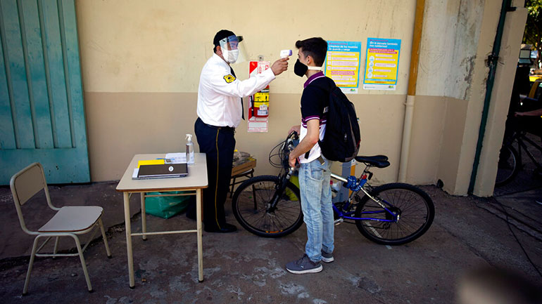 Αργεντινή: Παρατείνονται για ακόμη δύο εβδομάδες τα περιοριστικά μέτρα